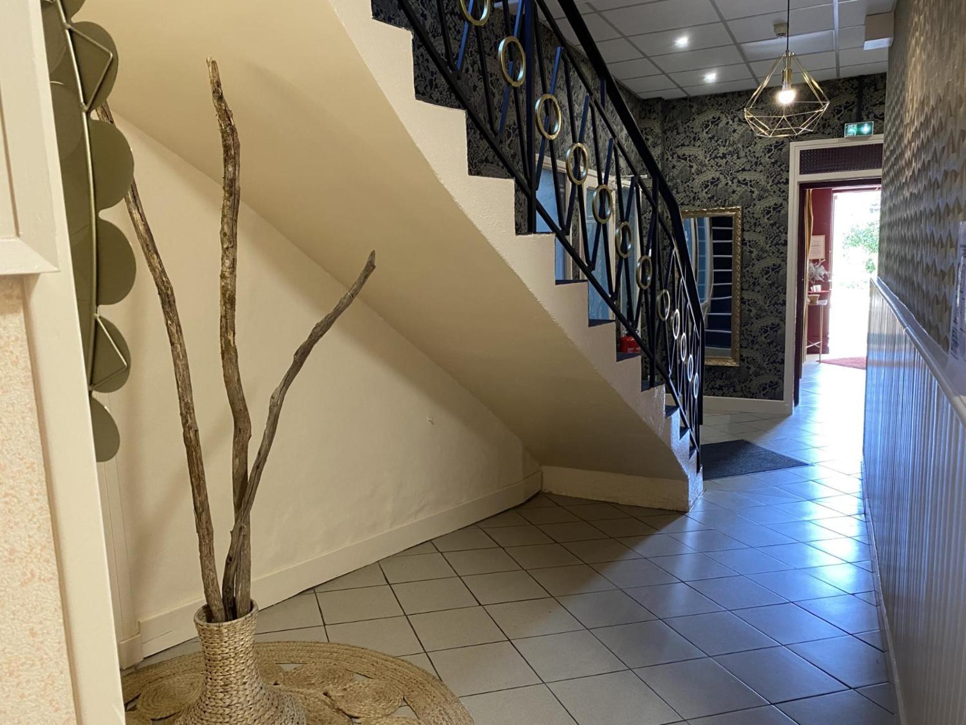 Hotel Aux Vendanges De Bourgogne Paray-le-Monial Bagian luar foto