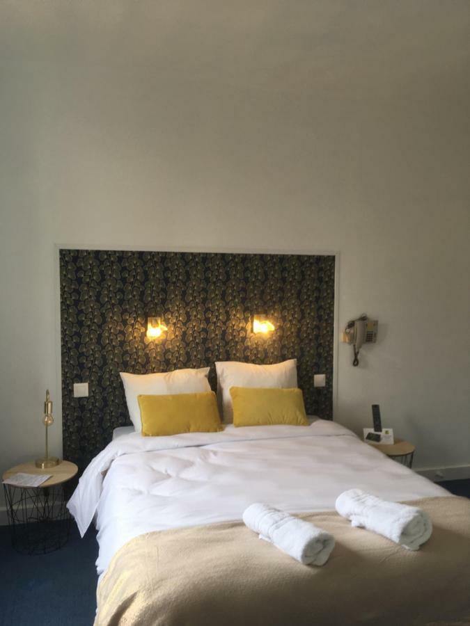 Hotel Aux Vendanges De Bourgogne Paray-le-Monial Bagian luar foto