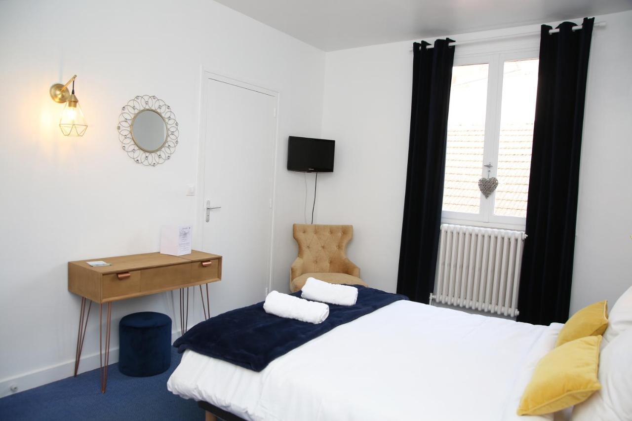 Hotel Aux Vendanges De Bourgogne Paray-le-Monial Bagian luar foto